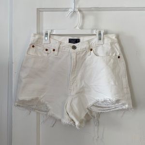 Abercrombie & Fitch White Annie High Rise Short